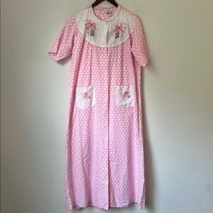Vintage Plum Blossom Embroidered Chinese Asian Pink hearts Nightgown Gown Dress‎